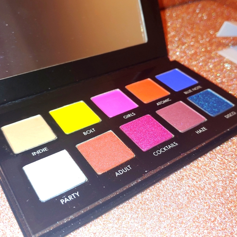 Neon Lights Eyeshadow Palette LORAC